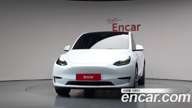 Tesla Model Y 2024 — photo 3