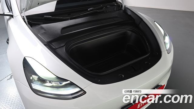 Tesla Model Y 2024 — photo 6