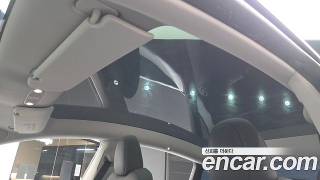 Tesla Model Y 2024 — photo 16