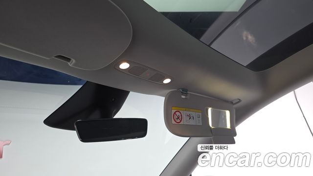 Tesla Model Y 2024 — photo 19