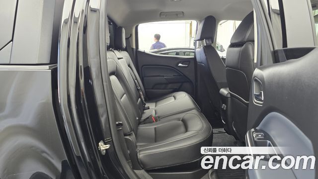 Chevrolet Korea Colorado 2021 — photo 17