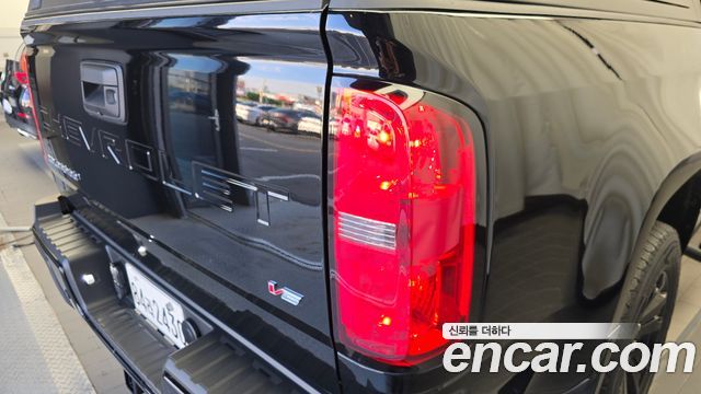 Chevrolet Korea Colorado 2021 — photo 9
