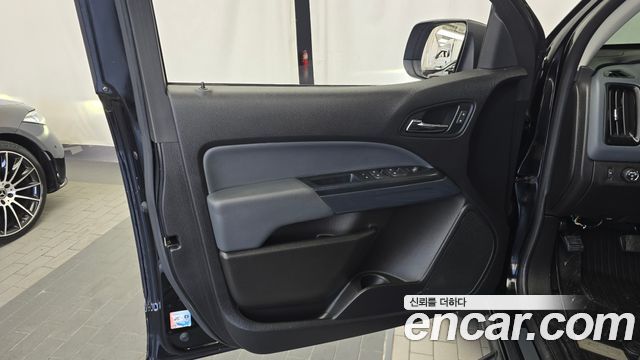Chevrolet Korea Colorado 2021 — photo 14