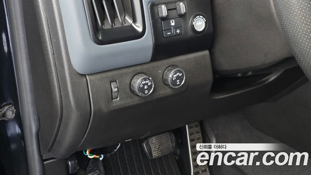 Chevrolet Korea Colorado 2021 — photo 29
