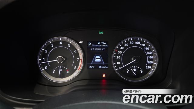 Hyundai Venue 2020 — photo 11