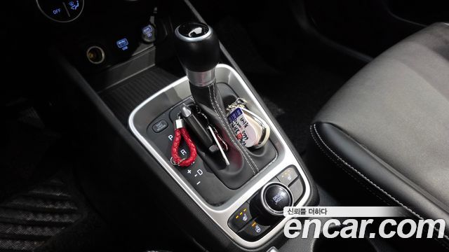 Hyundai Venue 2020 — photo 12