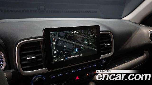 Hyundai Venue 2020 — photo 21