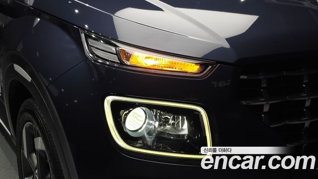 Hyundai Venue 2020 — photo 8