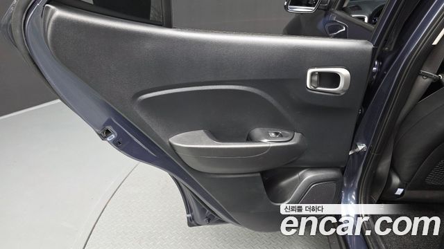 Hyundai Venue 2020 — photo 15