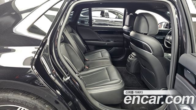 Genesis G90 2022 — photo 18