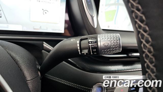 Genesis G90 2022 — photo 28