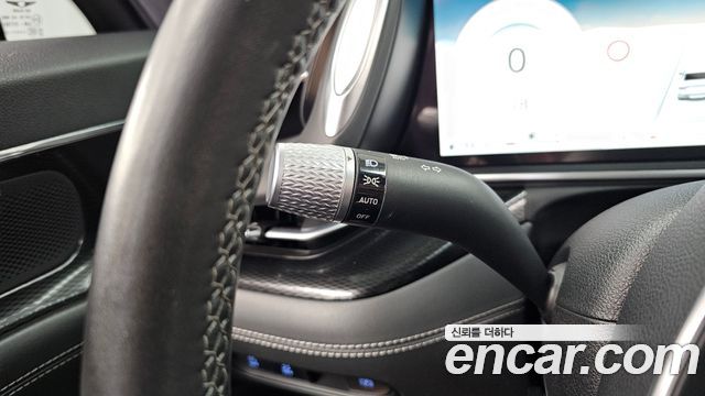 Genesis G90 2022 — photo 30