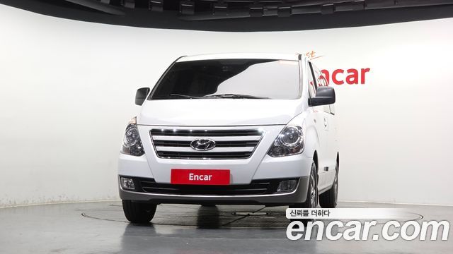 Hyundai Starex 2017 — photo 3