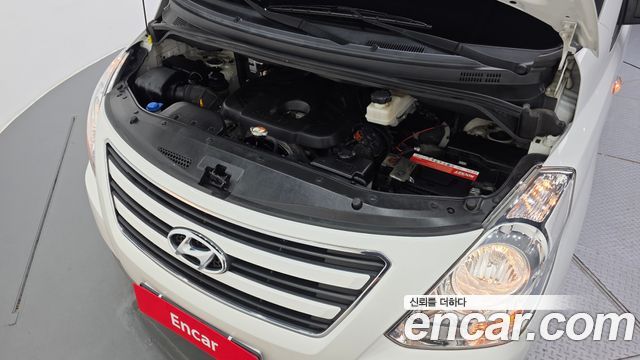 Hyundai Starex 2017 — photo 6