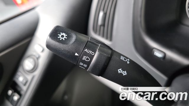 Hyundai Starex 2017 — photo 31