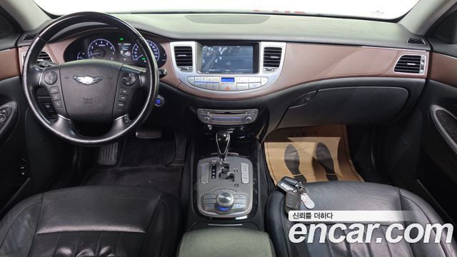 Hyundai Genesis 2013 — photo 10