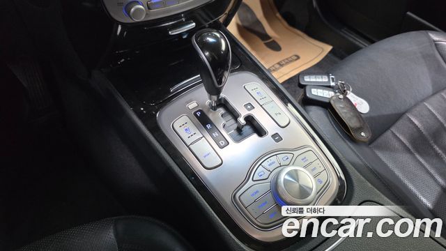 Hyundai Genesis 2013 — photo 12
