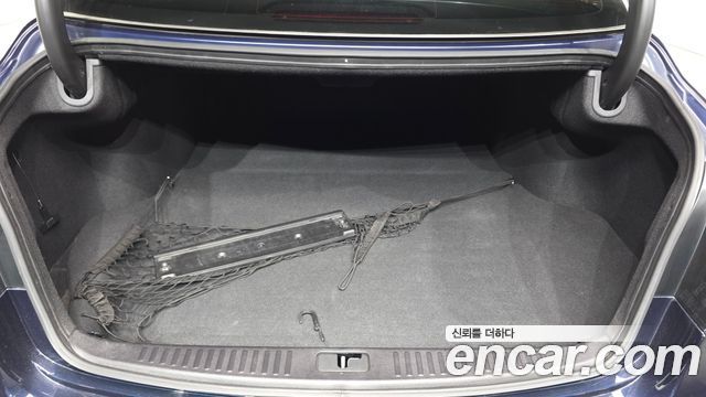 Hyundai Genesis 2013 — photo 23