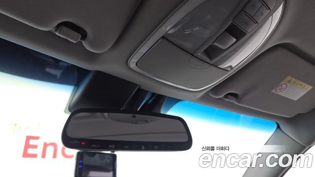 Hyundai Genesis 2013 — photo 25