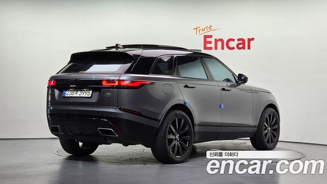 Land Rover Range Rover Velar 2018 — photo 2