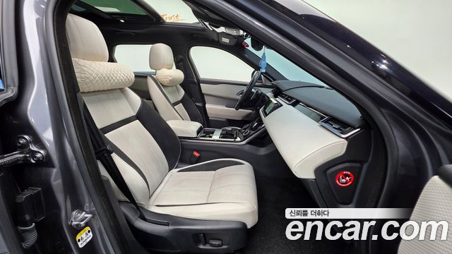 Land Rover Range Rover Velar 2018 — photo 10