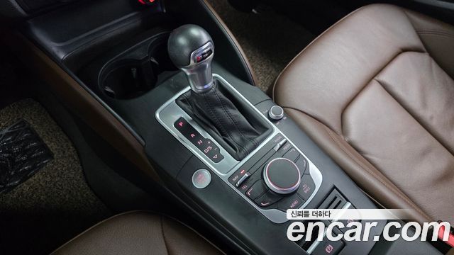 Audi A3 2015 — photo 9