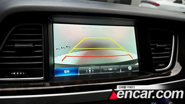 Hyundai Genesis 2016 — photo 21