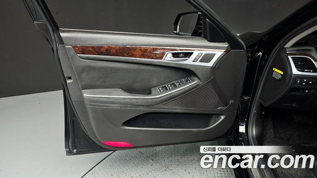 Hyundai Genesis 2016 — photo 14