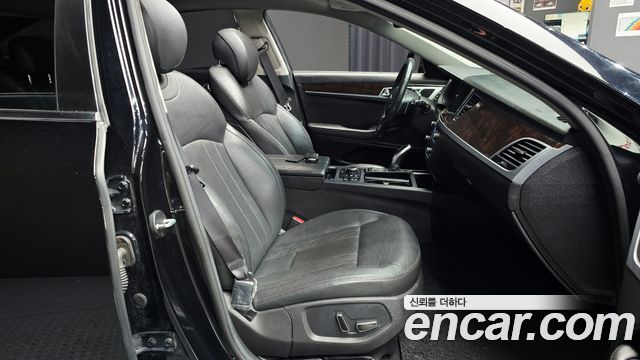 Hyundai Genesis 2016 — photo 16