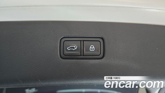 Genesis GV80 2020 — photo 20
