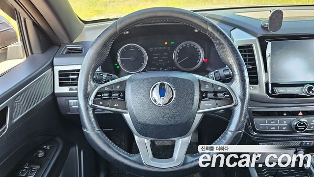 KG Mobility Rexton 2019 — photo 12