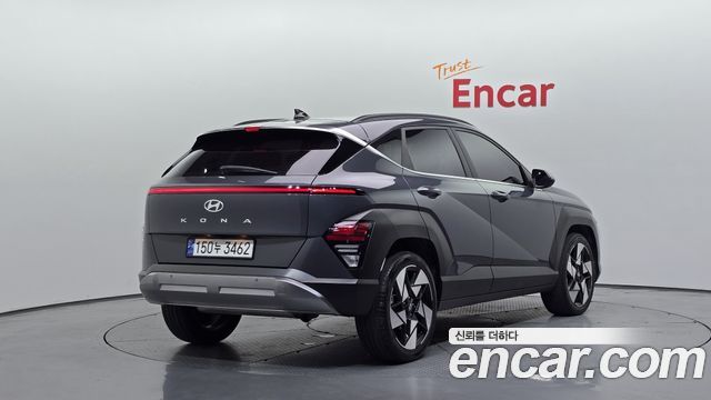 Hyundai Kona 2023 — photo 2