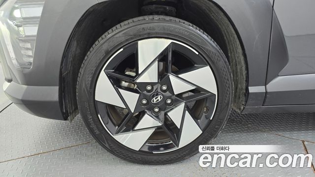Hyundai Kona 2023 — photo 5