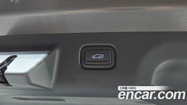 Hyundai Kona 2023 — photo 17