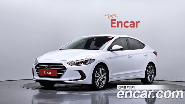 Hyundai AVANTE 2018 — photo 1