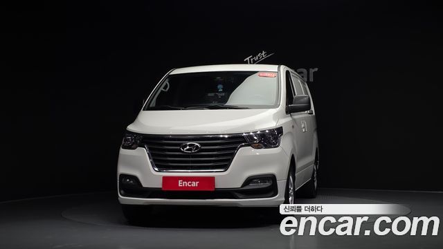 Hyundai Starex 2021 — photo 3