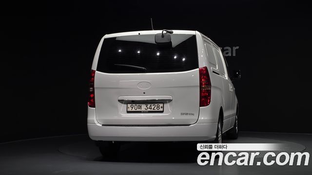 Hyundai Starex 2021 — photo 4