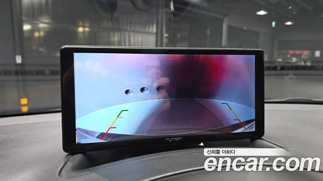 Hyundai Starex 2021 — photo 19