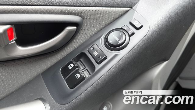 Hyundai Starex 2021 — photo 25