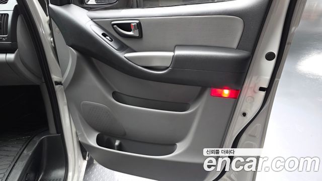 Hyundai Starex 2021 — photo 14