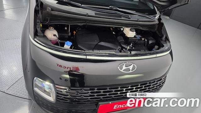 Hyundai Staria 2022 — photo 6
