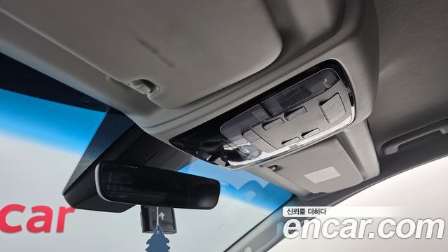 Hyundai Staria 2022 — photo 25