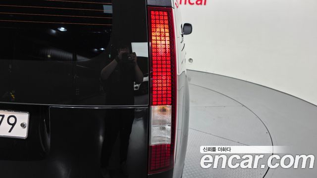 Hyundai Staria 2022 — photo 9