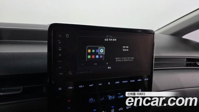 Hyundai Staria 2022 — photo 27