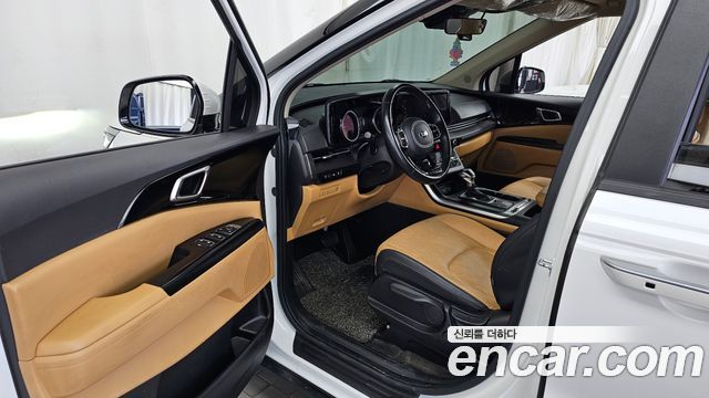 Kia Canival 2021 — photo 13