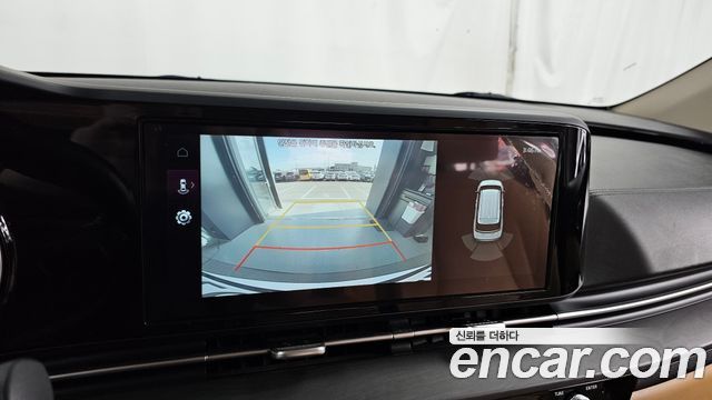 Kia Canival 2021 — photo 21