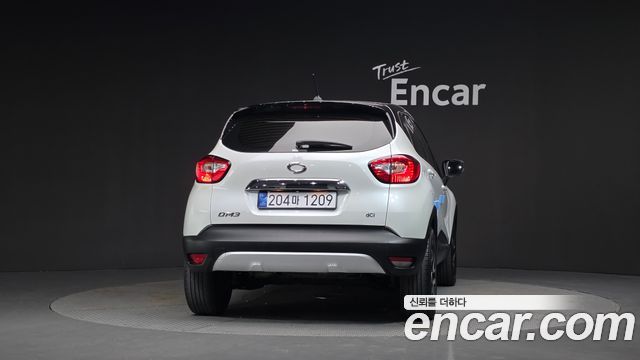 Renault Korea QM3 2017 — photo 4