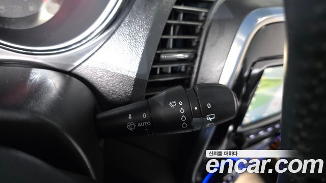 Renault Korea QM3 2017 — photo 28