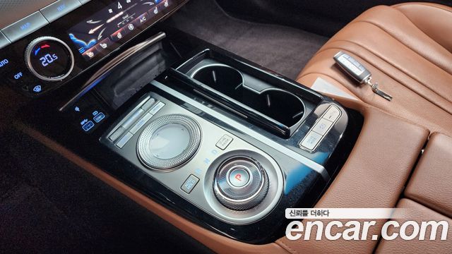 Genesis G80 2022 — photo 12