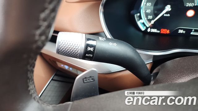Genesis G80 2022 — photo 29
